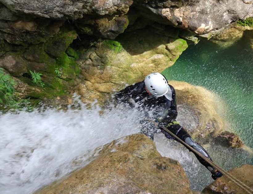 Barranco</br>De la Hoz Somera 9 barranquista en el barranco de la Hoz Somera